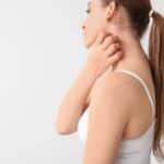 cou qui gratte signification spirituelle 1