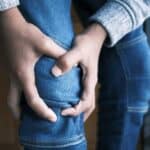 cruralgie causes symptomes et traitements efficaces pour soulager la douleur 1